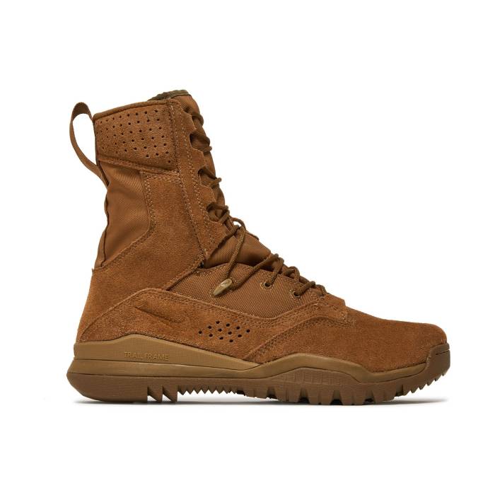 ナイキ Nike 【 Sfb Field 2 8 Inch Leather Coyote Men Coyote/Coyote 】 Field フィールド レザー メンズ