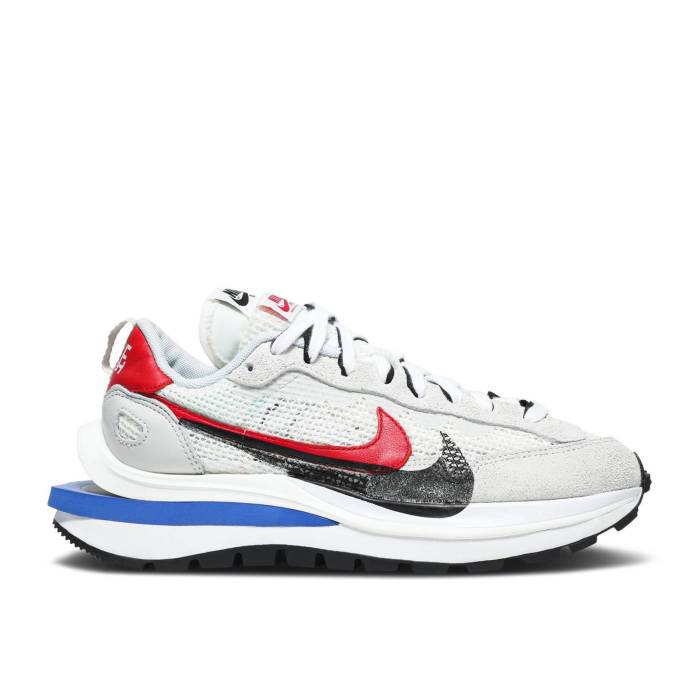 ナイキ Nike 【 Sacai X Vaporwaffle ail Men Sail/Light Bone/Game Royal/Sport Fuchsia 】 メンズ Game ゲーム