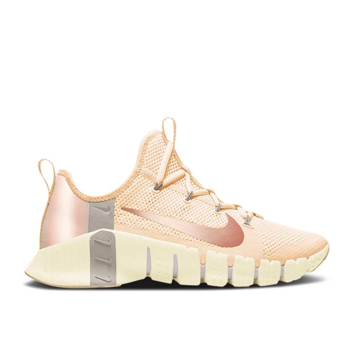 ナイキ Nike 【 Wmns Free Metcon 3 \u0027Guava Ice\u0027 Women Guava Ice/Stone/Sail/Metallic Red Bronze 】 無償性 レディース Red 赤・赤いこと 銅・ブロンズ