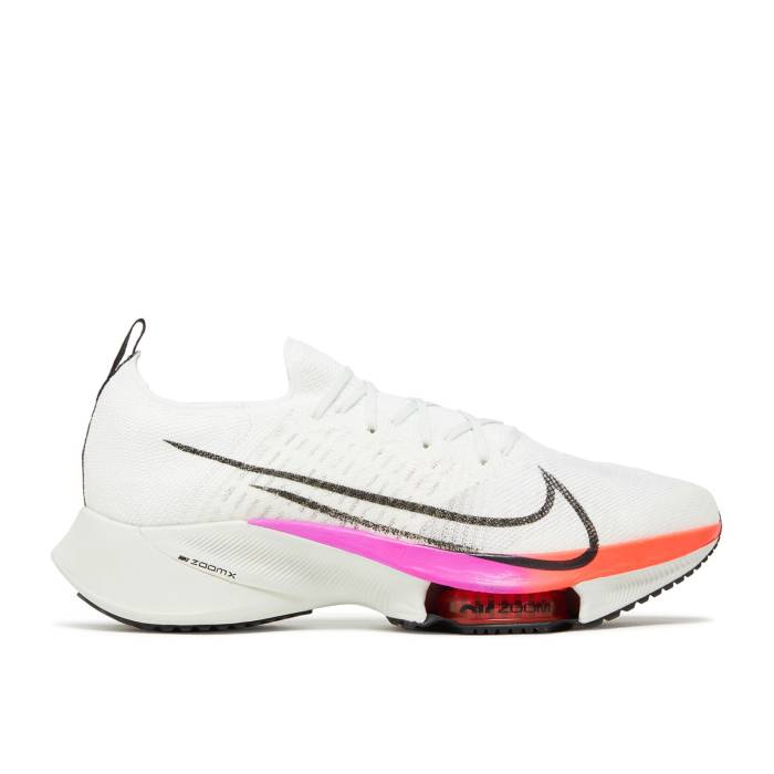 ナイキ Nike 【 Air Zoom Tempo Next% Flyknit \u0027White Hyper Violet\u0027 Men White/Black/Hyper Violet/Flash Crimson/Spruce Aura 】 望遠レンズ 飛球編み物 メンズ 白いこと 白いこと 黒いこと 黒いこと 紫・相撲取り草 クリムゾン オー