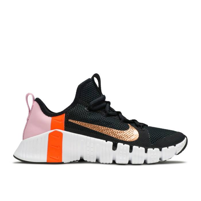 ナイキ Nike 【 Wmns Free Metcon 3 \u0027Black Metallic Copper\u0027 Women Black/Light Arctic Pink/Hyper Crimson/Metallic Copper 】 無償性 レディース 黒いこと 黒いこと pink サクラ色 クリムゾン 銅色 コッパー