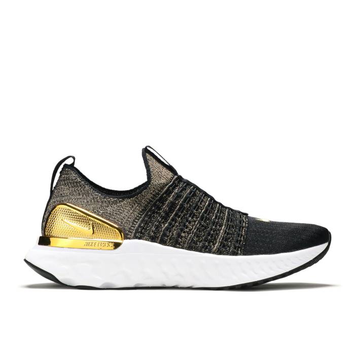 ナイキ Nike 【 Wmns React Phantom Run Flyknit 2 Premium 'Black Metallic Gold' Women Black/White/Metallic Gold 】 リアクト ラン フライニット Premium プレミアム レディース 黒色 ブラック 白色 ホワイト ゴールド|スニケス