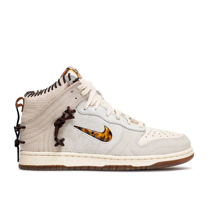 ナイキ Nike 【 Bodega X Dunk High \u0027Friends \u0026 Family\u0027 Men Sail/Multi-Color/Birch/Rustic 】 ダンク ご機嫌 メンズ