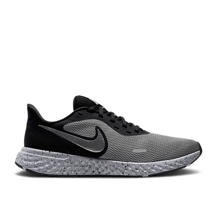 ナイキ Nike 【 Revolution 5 Premium Black Chrome Men Black/Smoke Grey/Chrome 】 レボリューション Premium プレミアム メンズ 黒色 ブラック 灰色 グレー