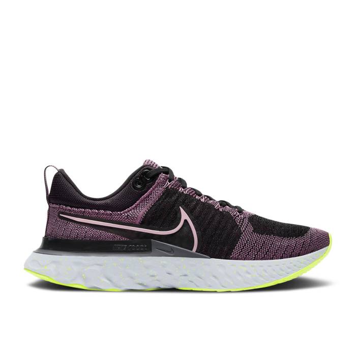 ナイキ Nike 【 Wmns React Infinity Run Flyknit 2 \u0027Violet Dust\u0027 Women Violet Dust/Black/Cyber/Elemental Pink 】 リアクト 幽客 飛球編み物 レディース 紫・相撲取り草 黒いこと 黒いこと pink サクラ色