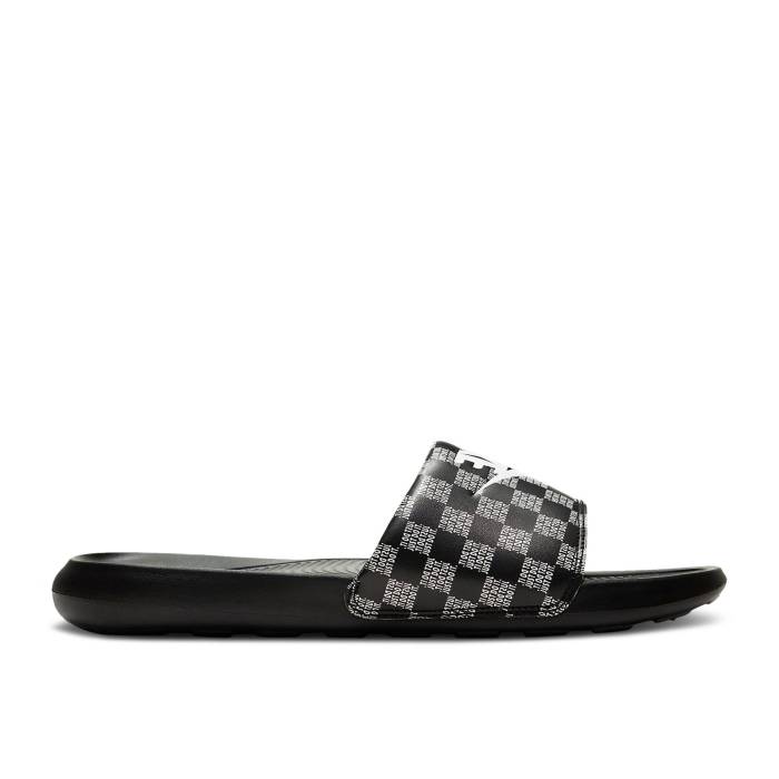 ナイキ Nike 【 Victori One Printed Slide \u0027Just Do It Checkered\u0027 Men Black/Black/White 】 Slide サンダル メンズ 黒いこと 黒いこと 白いこと 白いこと