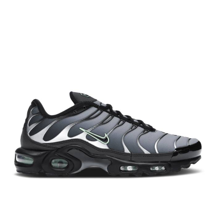 ナイキ Nike 【 Air Max Plus \u0027Particle Grey Vapour Green\u0027 Men Black/Black/Particle Grey/Vapour Green 】 マックス 薄墨色 薄墨色 メンズ 黒いこと 黒いこと 薄墨色 薄墨色 green 緑・緑であること
