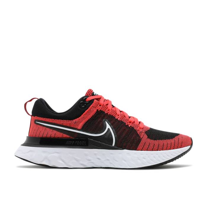 ナイキ Nike 【 React Infinity Run Flyknit 2 \u0027Bright Crimson Black\u0027 Men Bright Crimson/Black/Dark Smoke Grey/White 】 リアクト 幽客 飛球編み物 クリムゾン メンズ クリムゾン 黒いこと 黒いこと 薄墨色 薄墨色 白いこと ホワ