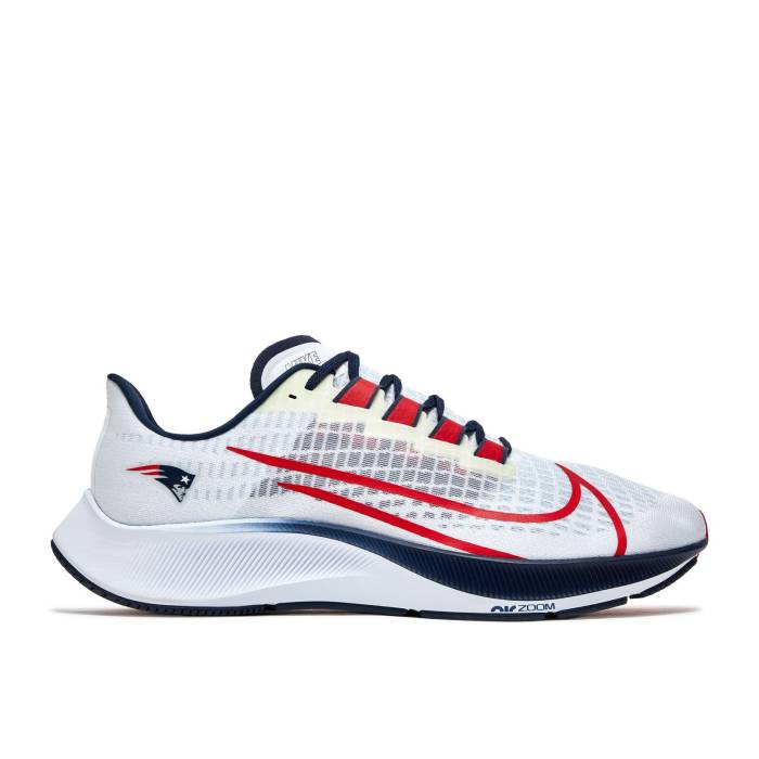 ナイキ Nike 【 Air Zoom Pegasus 37 \u0027New England Patriots\u0027 Men White/Pure Platinum/College Navy/College Red 】 望遠レンズ ペガサス メンズ 白いこと 白いこと 純然たる Platinum プラチナム 分科大学 紺色 米国海軍 Red 赤・赤いこと