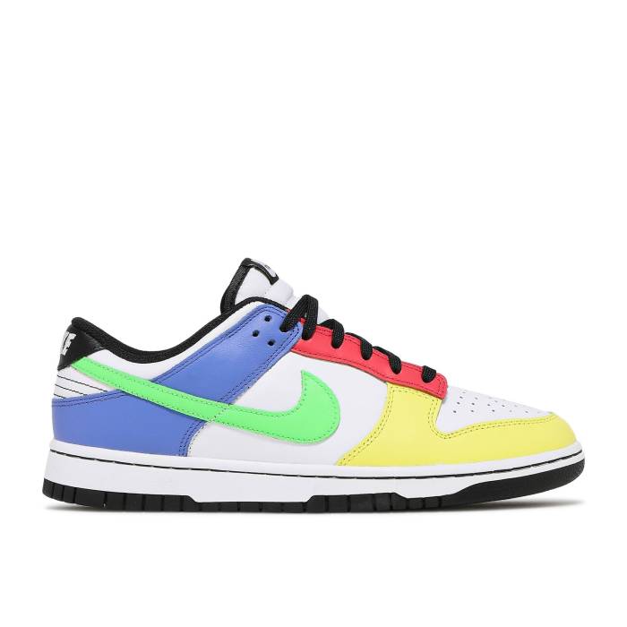 ナイキ Nike 【 Wmns Dunk Low \u0027Green Strike\u0027 Women Green Strike/Ember Glow/Vintage Yellow/Sapphire 】 ダンク レディース green 緑・緑であること ストライク vintage ビンテージ・ヴィンテージ yellow 黄味がかった・黄み レディース靴-スニーカー-靴