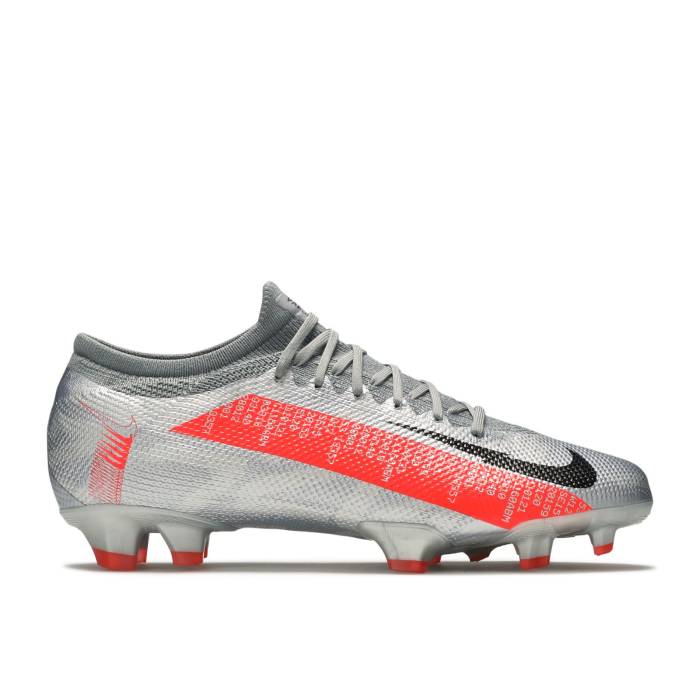 ナイキ Nike 【 Mercurial Vapor 13 Pro Fg 'Metallic Grey Crimson' Men Metallic Bomber Grey/Particle Grey/Laser Crimson/Black 】 13 サーティーン プロ 灰色 グレー メンズ 灰色 グレー Laser レーザー クリムゾン 黒色 ブラ