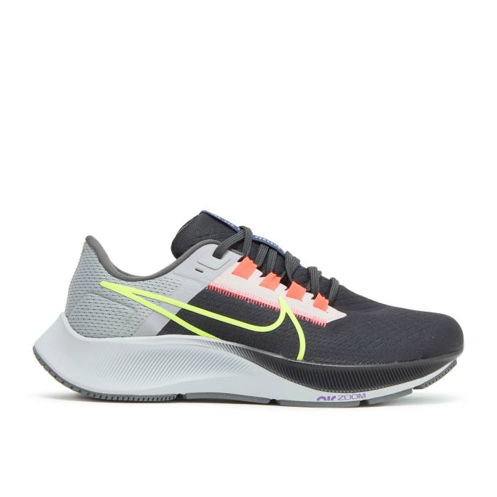 ナイキ Nike 【 Wmns Air Zoom Pegasus 38 Le \u0027Greedy\u0027 Women Dark Smoke Grey/White/Flash Crimson/Volt 】 望遠レンズ ペガサス レディース 薄墨色 薄墨色 白いこと 白いこと クリムゾン