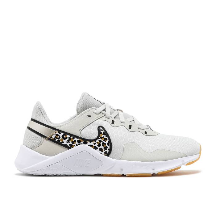 ナイキ Nike 【 Wmns Legend Essential 2 Premium \u0027Leopard\u0027 Women Light Bone/Wheat/White/Black 】 Legend 伝え話し Premium 割り増し金 レディース ウィート 白いこと 白いこと 黒いこと 黒いこと
