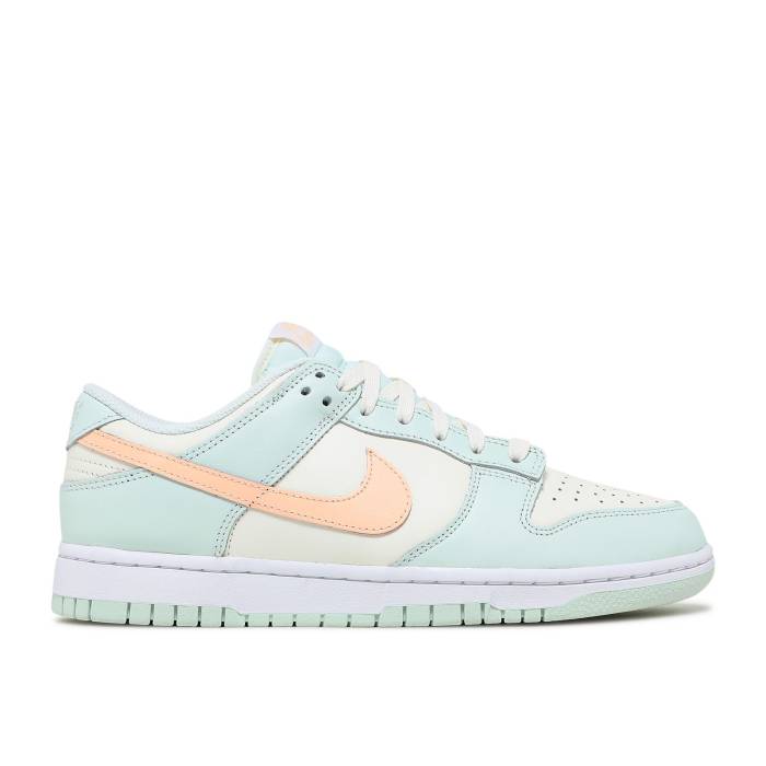 ナイキ Nike 【 Wmns Dunk Low \u0027Barely Green\u0027 Women Sail/Crimson Tint/Barely Green/White 】 ダンク レディース クリムゾン green 緑・緑であること 白いこと 白いこと