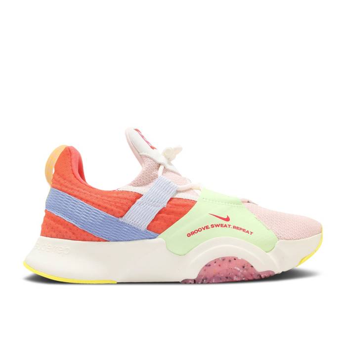 ナイキ Nike 【 Wmns Superrep Groove Orange Pearl Multi Women Orange Pearl/Sail/Light Voltage Yellow Ii/Siren Red 】 パール レディース orange 橙・オレンジ パール yellow 黄色・イエロー Red 赤・レッド