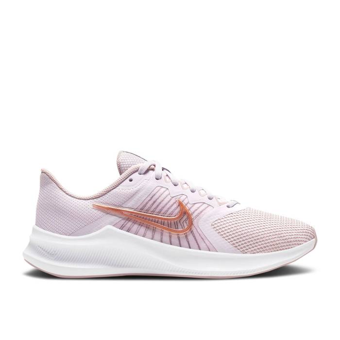 ナイキ Nike 【 Wmns Downshifter 11 \u0027Light Violet Champagne\u0027 Women Light Violet/Champagne/White/Metallic Red Bronze 】 紫・相撲取り草 レディース 紫・相撲取り草 白いこと 白いこと Red 赤・赤いこと 銅・ブロンズ