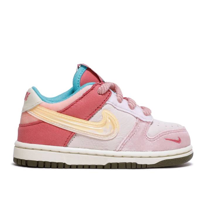 ナイキ Nike 【 Social Status X Dunk Low Td \u0027Strawberry Milk\u0027 Infant Light Soft Pink/Coconut Milk/Pink Glaze 】 ダンク もの言う花 pink さくら色