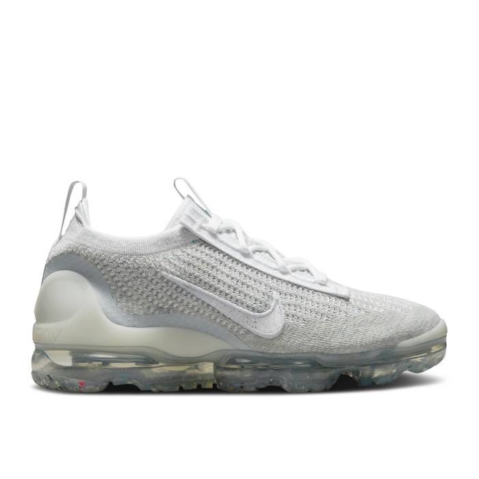 ナイキ Nike 【 Wmns Air Vapormax 2021 Flyknit \u0027White Pure Platinum\u0027 Women White/Pure Platinum/Metallic Silver/White 】 飛球編み物 純然たる レディース 白いこと 白いこと 純然たる Platinum プラチナム Silver しろがね色・しろがね色