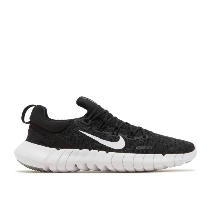 ナイキ Nike 【 Wmns Free Run 5.0 Next Nature \u0027Black White\u0027 Women Black/Dark Smoke Grey/White 】 無償性 幽客 レディース 黒いこと 黒いこと 薄墨色 薄墨色 白いこと 白いこと