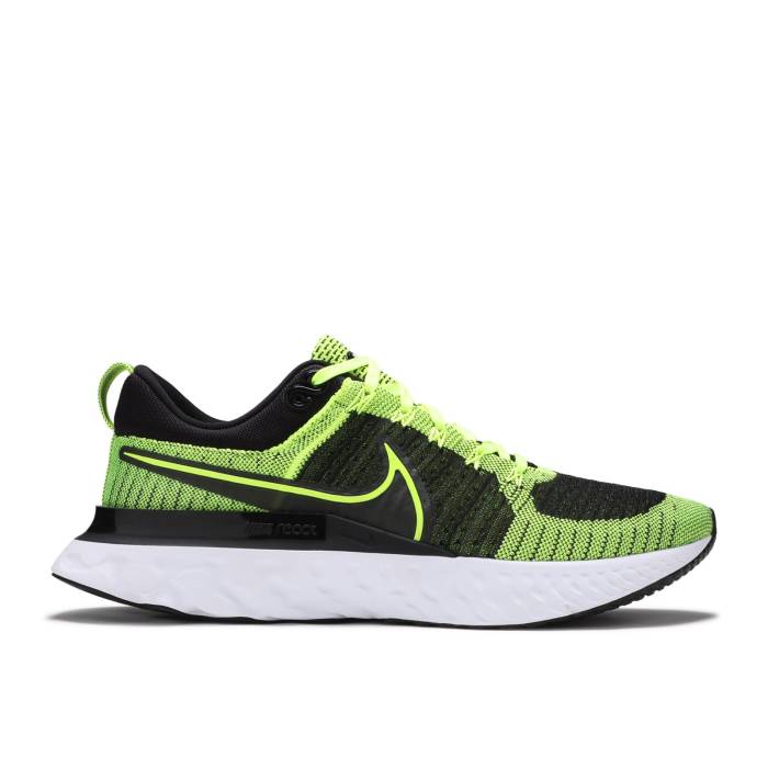 ナイキ Nike 【 React Infinity Run Flyknit 2 \u0027Volt Black\u0027 Men Volt/Volt/Black 】 リアクト 幽客 飛球編み物 メンズ 黒いこと 黒いこと