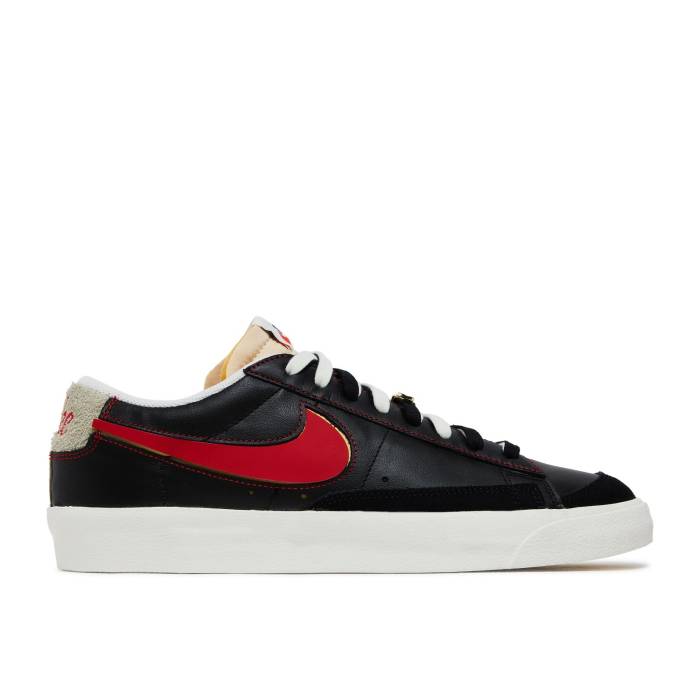ナイキ Nike 【 Blazer Low '77 Premium 'Removable Swoosh - Black' Men Black/Deep Royal Blue/Light Stone 】 ブレイザー Premium プレミアム Swoosh スウッシュ・スウォッシュ メンズ 黒色 ブラック ディープ 青色 ブルー｜スニケス