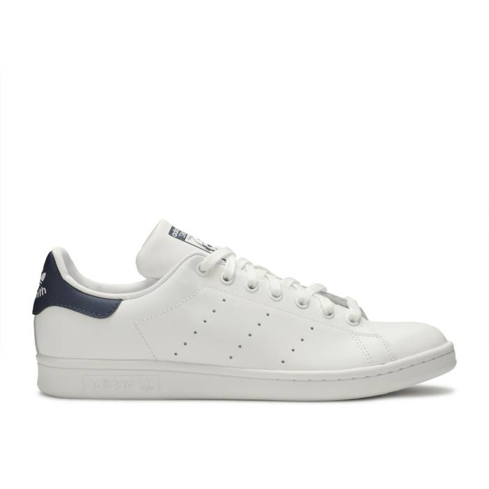 アディダス Adidas 【 Stan Smith \u0027Core White\u0027 Men Core White/Running White/New Navy 】 メンズ 中核グループ 白いこと 白いこと 紺色 米国海軍
