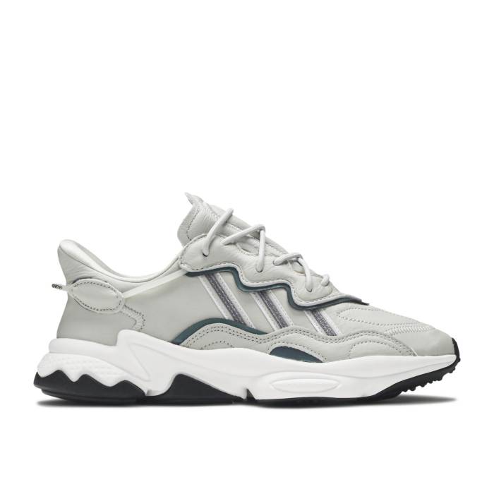 アディダス Adidas 【 Ozweego \u0027Trace Cargo Ash Silver\u0027 Men Ash Silver/Grey/Trace Cargo 】 積貨委託貨物 メンズ Silver しろがね色・しろがね色 薄墨色 薄墨色 積貨委託貨物