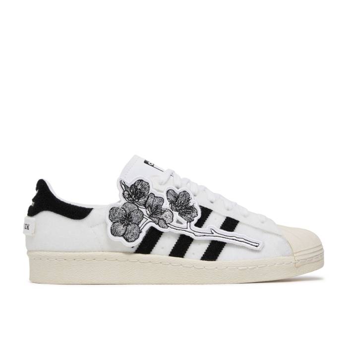 アディダス Adidas 【 Sneakersnstuff X Superstar 80S \u0027Kinenbi\u0027 Men Footwear White/Core Black/Off White 】 Superstar はやりっ児 メンズ 白いこと 白いこと 中核グループ 黒いこと 黒いこと