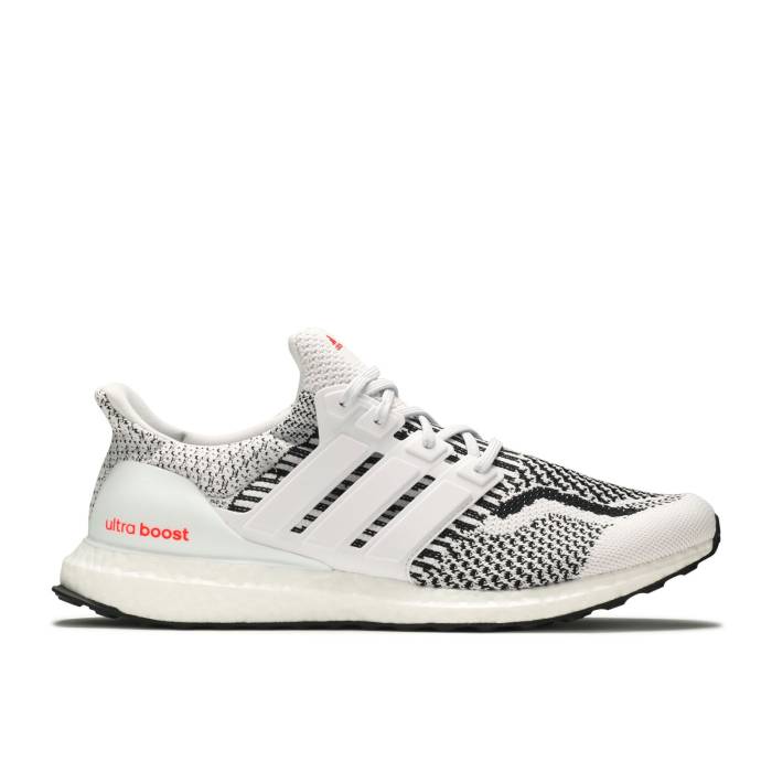 アディダス Adidas 【 Ultraboost 5.0 Dna Zebra Men Cloud White/Cloud White/Core Black 】 メンズ 白色 ホワイト コア 黒色 ブラック