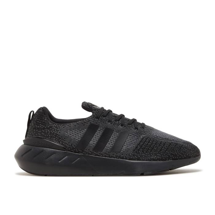 アディダス Adidas 【 Swift Run 22 \u0027Black Grey\u0027 Men Core Black/Core Black/Grey Five 】 Swift 幽客 メンズ 中核グループ 黒いこと 黒いこと 薄墨色 薄墨色