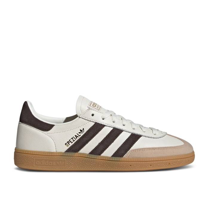 アディダス Adidas 【 Handball Spezial 'Off White Dark Brown' Men Off White/Dark Brown/Gum 】 ハンドボール スペシアル 白色 ホワイト メンズ 白色 ホワイト 茶色 ブラウン 62,370円