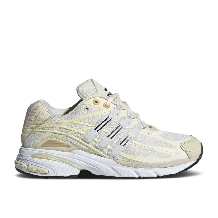 アディダス Adidas 【 Wmns Adistar Cushion 3 \u0027Off White Sand\u0027 Women Off White/Grey One/Sand 】 白いこと 白いこと レディース 白いこと 白いこと 薄墨色 薄墨色 砂色・沙子