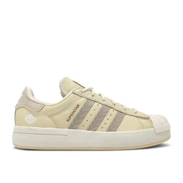 アディダス Adidas 【 Wmns Superstar Ayoon \u0027Cream White\u0027 Women Cream White/Bliss/Sand Strata 】 Superstar はやりっ子 レディース 皮膚軟化剤 白いこと 白いこと 砂色・砂子