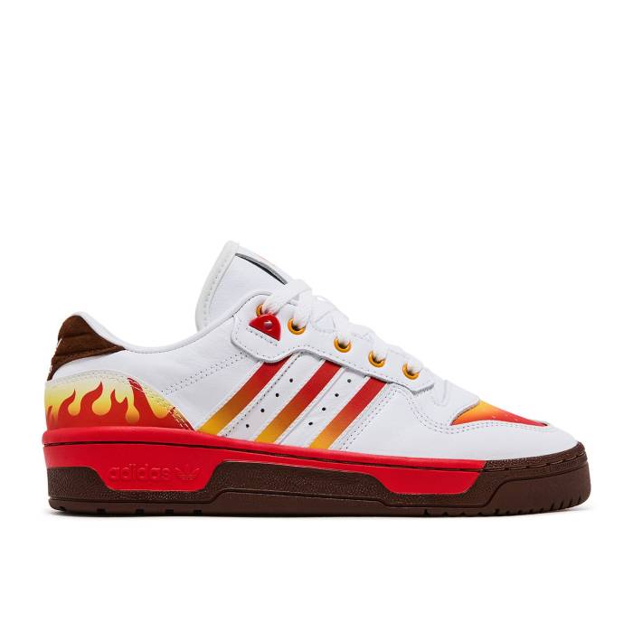 アディダス Adidas 【 Demon Slayer X Rivalry Low \u0027Rengoku\u0027 Men Cloud White/Red/Crew Yellow 】 メンズ 白いこと 白いこと Red 赤・赤いこと 労働者の一団 yellow 黄味がかった・黄み 靴-スニーカー-メンズ靴