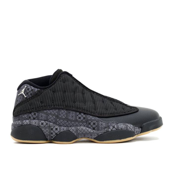 ナイキ エアジョーダン Air Jordan 【 Jordan 13 Retro Low Quai 54 Men Black/Chrome/Dark Grey/White 】 13 サーティーン レトロ メンズ 黒色 ブラック 灰色 グレー 白色 ホワイト