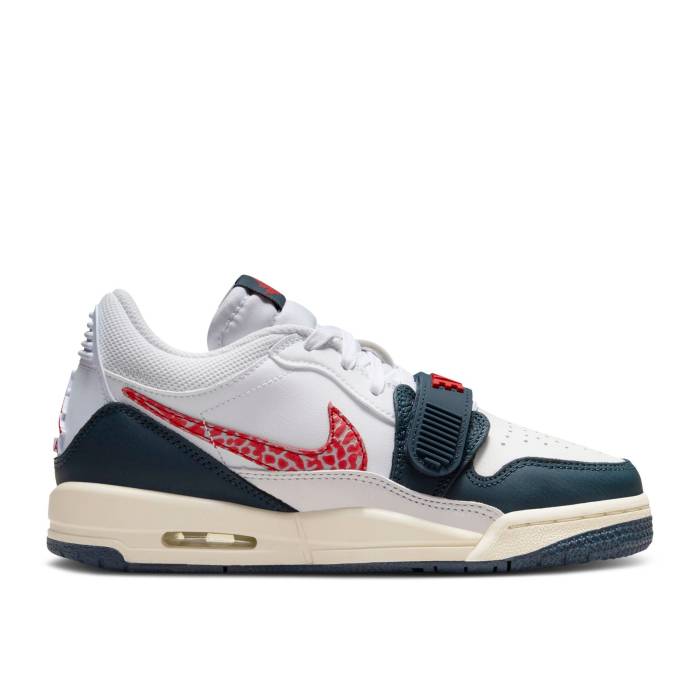 ナイキ エアジョーダン Air Jordan 【 Jordan Legacy 312 Low ガウス \u0027Usa\u0027 Youth White/Wolf Grey/Pale Ivory/Military Navy 】 legacy レガシー 御坊っちゃん キッズ 白いこと 白いこと 薄墨色 薄墨色 象牙色 紺色 米国海軍