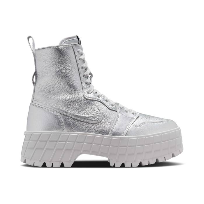 ナイキ エアジョーダン Air Jordan 【 Wmns Jordan 1 High Brooklyn \u0027Metallic Silver\u0027 Women Metallic Silver/Metallic Silver/Neutral Grey 】 御機嫌 ブルックリン レディース Silver しろがね色・しろがね色 薄墨色 薄墨色