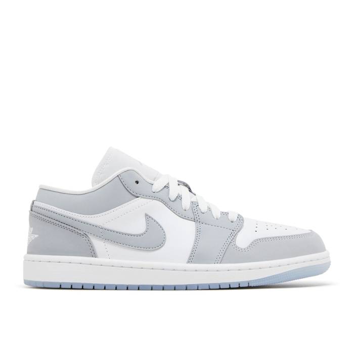 ナイキ エアジョーダン Air Jordan 【 Wmns Jordan 1 Low 'White Wolf Grey' 2024 Women White/Wolf Grey/Aluminum 】 レディース 白色 ホワイト 灰色 グレー