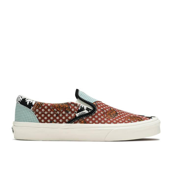 ヴァンズ Vans 【 Classic Slip-On \u0027Tiger Patchwork\u0027 Men Black/True White 】 古典派音楽 slip-on スリッポン メンズ 黒いこと 黒いこと 白いこと 白いこと