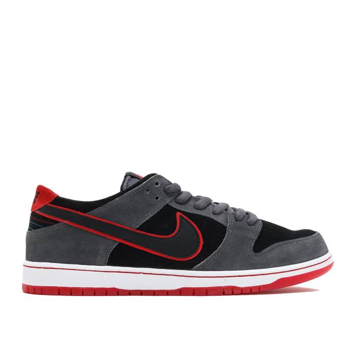 ナイキ Nike 【 Ishod Wair X Sb Zoom Dunk Low Pro \u0027Sports Car\u0027 Men Dark Grey/Black-University Red 】 エスビー 望遠レンズ ダンク 労働者階級 メンズ 薄墨色 薄墨色 Red 赤・赤いこと