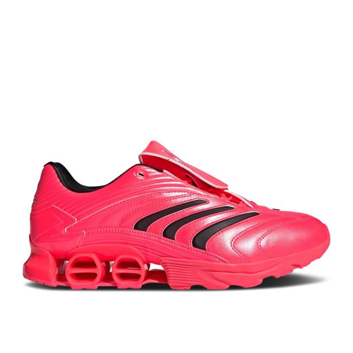 アディダス Adidas 【 Mercedes-Amg Petronas Formula One Team X Predator Megaride 'Turbo' Men Turbo/Core Black/Silver Metallic 】 Team チーム プレデター メンズ ターボ コア 黒色 ブラック Silver 銀色・シルバー