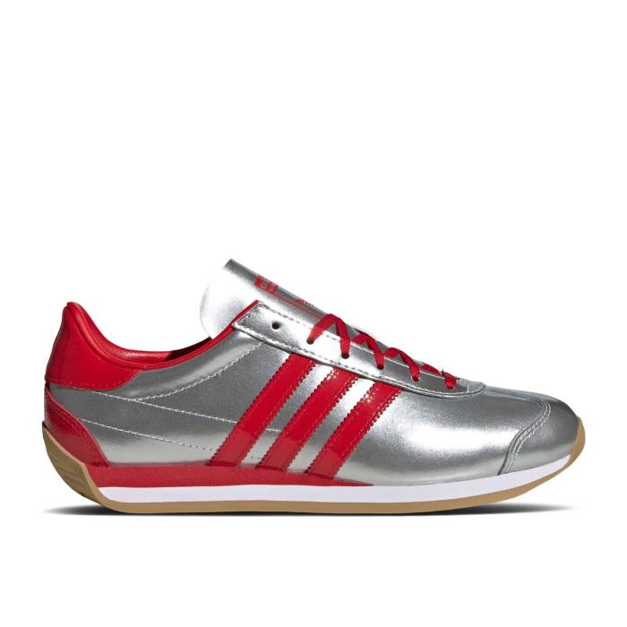 アディダス Adidas 【 Wmns Country Og \u0027Silver Scarlet\u0027 Women Silver Metallic/Better Scarlet/Cloud White 】 カントリー レディース Silver しろがね色・しろがね色 白いこと 白いこと