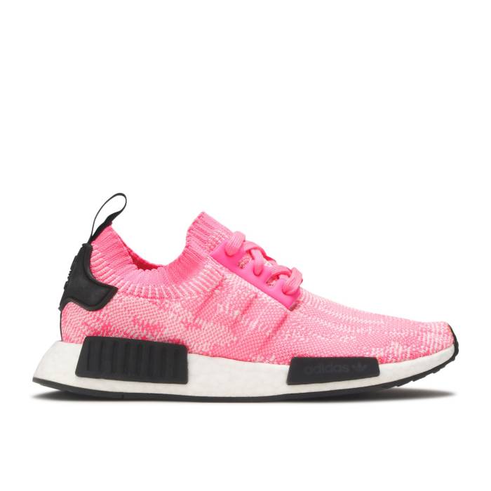 アディダス Adidas 【 Wmns Nmd_R1 Primeknit \u0027Solar Pink\u0027 Women Solar Pink/Solar Pink-Core Black 】 レディース pink サクラ色 黒いこと 黒いこと