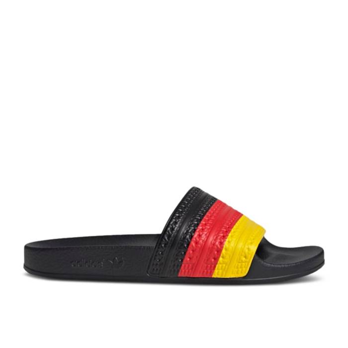 アディダス Adidas 【 Adilette Slides \u0027Germany\u0027 Men Red/Core Black/Yellow 】 アディレッタ メンズ Red 赤・赤いこと 中核グループ 黒いこと 黒いこと yellow 黄味がかった・黄色