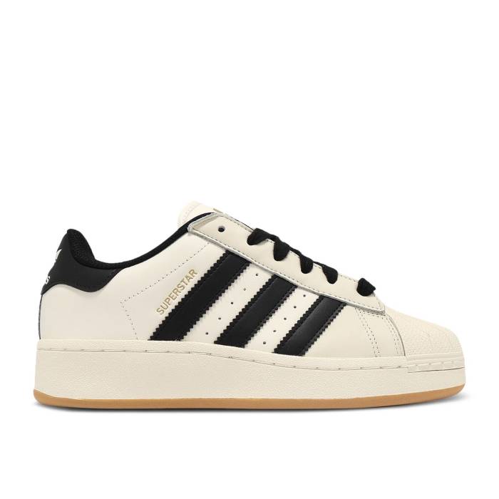 アディダス Adidas 【 Wmns Superstar Xlg \u0027Cream Black Gum\u0027 Women Cream White/Core Black/Gum 】 Superstar はやりっ子 黒いこと 黒いこと レディース 皮膚軟化剤 白いこと 白いこと 中核グループ 黒いこと 黒いこと