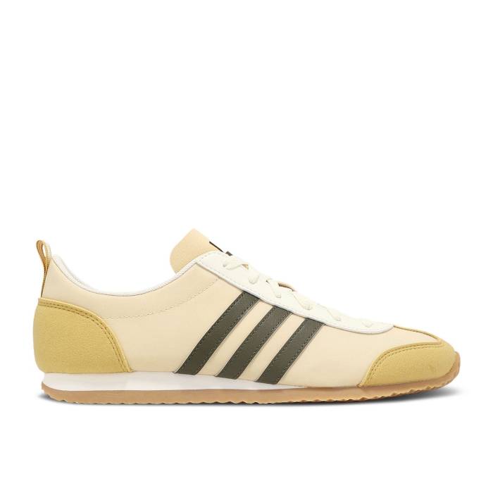 アディダス Adidas 【 Vs Jog 2.0 \u0027Crystal Sand Olive Strata\u0027 Men Crystal Sand/Olive Strata/Cream White 】 砂色・真砂 olive オリーブ メンズ 砂色・真砂 olive オリーブ 皮膚軟化剤 白いこと 白いこと