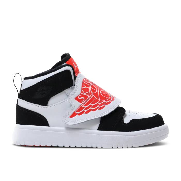 ナイキ　エアジョーダン Air Jordan 【 Sky Jordan 1 Ps 'Infrared' Youth White/Infrared 23/Black 】 スカイ ジュニア キッズ 白色 ホワイト 黒色 ブラック