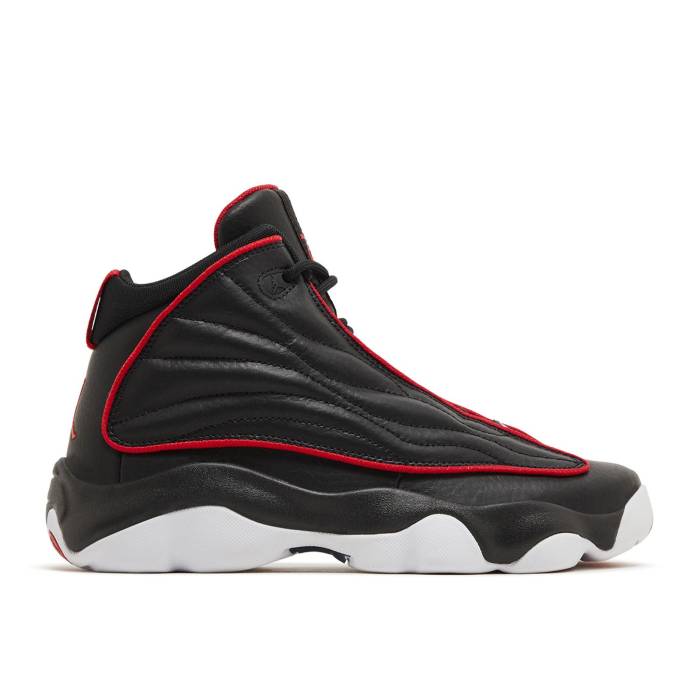 ナイキ エアジョーダン Air Jordan 【 Jordan Pro Strong ガウス \u0027Black University Red\u0027 Youth Black/White/University Red 】 労働者階級 御坊っちゃん キッズ 黒いこと 黒いこと 白いこと 白いこと Red 赤・赤いこと
