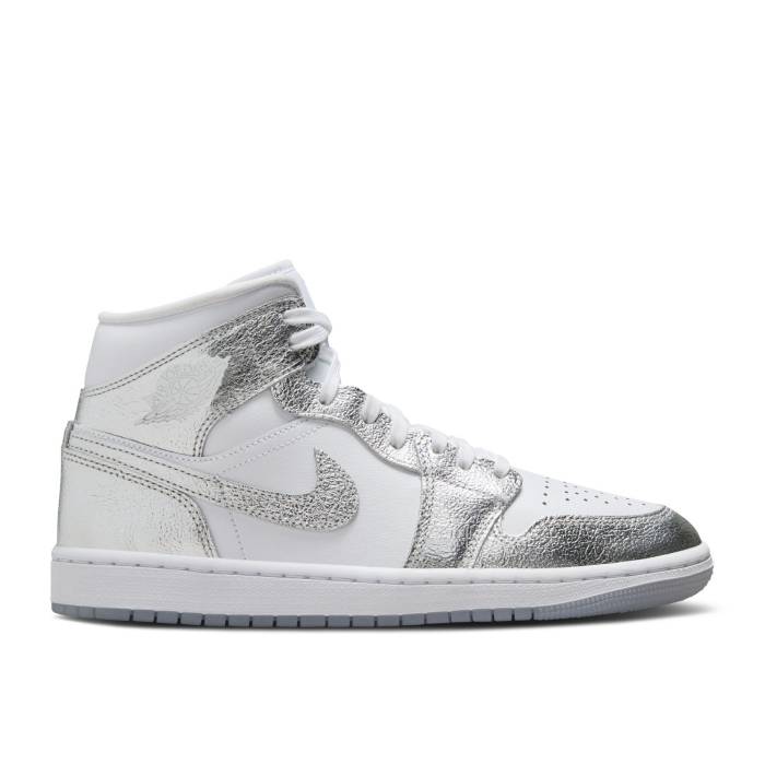 ナイキ エアジョーダン Air Jordan 【 Wmns Jordan 1 Mid Se \u0027Metallic Silver\u0027 Women White/Wolf Grey/Metallic Silver 】 ミッド レディース 白いこと 白いこと 薄墨色 薄墨色 Silver しろがね色・しろがね色