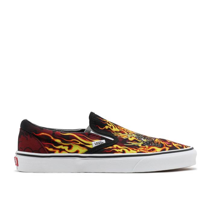 ヴァンズ Vans 【 Classic Slip-On amurai Rising Men Black/True White 】 クラシック slip-on スリッポン メンズ 黒色 ブラック 白色 ホワイト